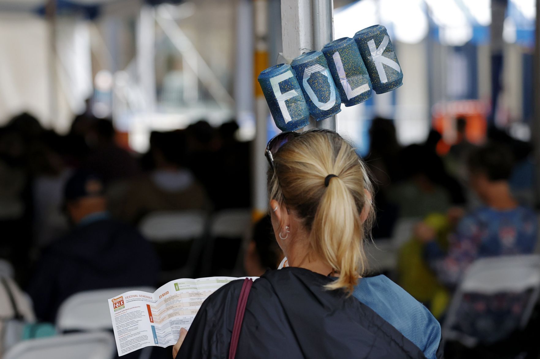 20211010_MET_FOLK_10